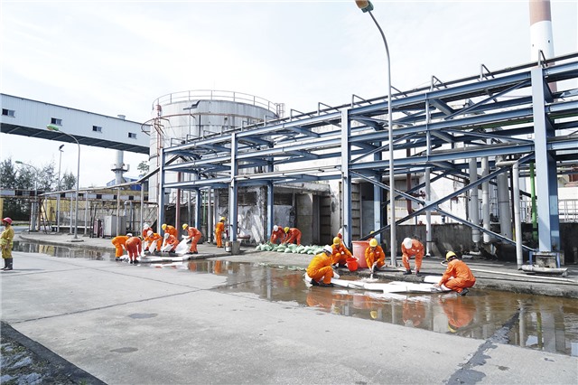 Công ty Nhiệt điện Uông Bí diễn tập phương án phòng chống thiên tai và tìm kiếm cứu nạn năm 2024