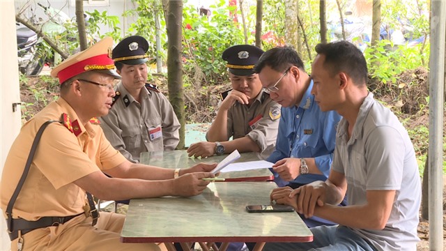 Tuyên truyền, vận động không vi phạm quá khổ, quá tải trên địa bàn TP Uông Bí