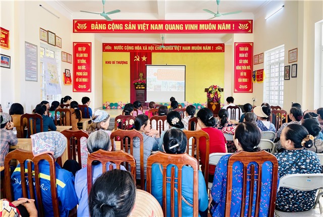 Hội Nông dân phường Phương Đông sinh hoạt chính trị, tư tưởng “Tự hào và trách nhiệm khi Quần thể Di tích và Danh thắng Yên Tử trở thành Di sản thế giới”