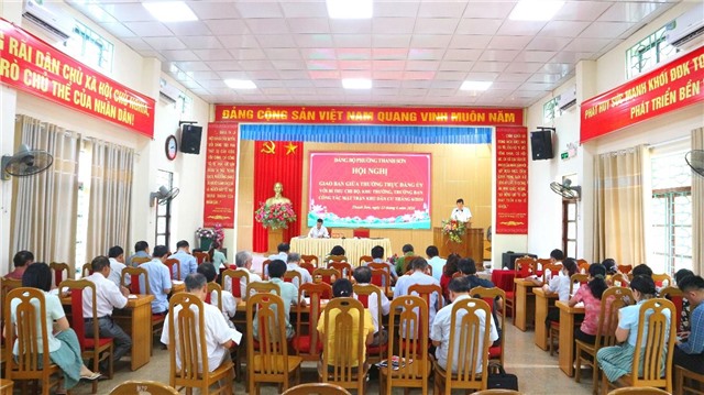 Thường trực Đảng ủy phường Thanh Sơn giao ban với Bí thư chi bộ, Khu trưởng, Trưởng Ban công tác mặt trận khu dân cư tháng 6 năm 2024