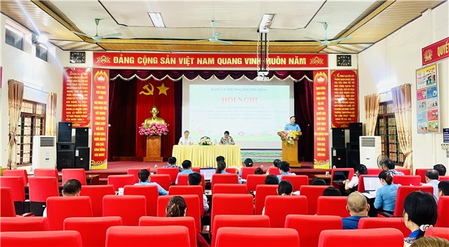 Đảng bộ phường Phương Đông - Giao ban giữa Thường trực Đảng ủy với Bí thư chi bộ, Khu trưởng, Trưởng Ban công tác mặt trận khu dân cư quý II