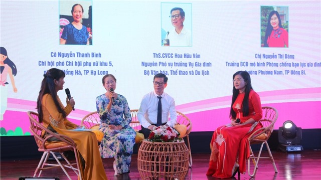 Kỷ niệm 23 năm Ngày Gia đình Việt Nam 28/6 (2001-2024): Xây dựng gia đình no ấm, bình đẳng, tiến bộ, hạnh phúc