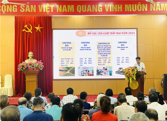 Phường Trưng Vương tuyên truyền, phổ biến Luật Đất đai năm 2024