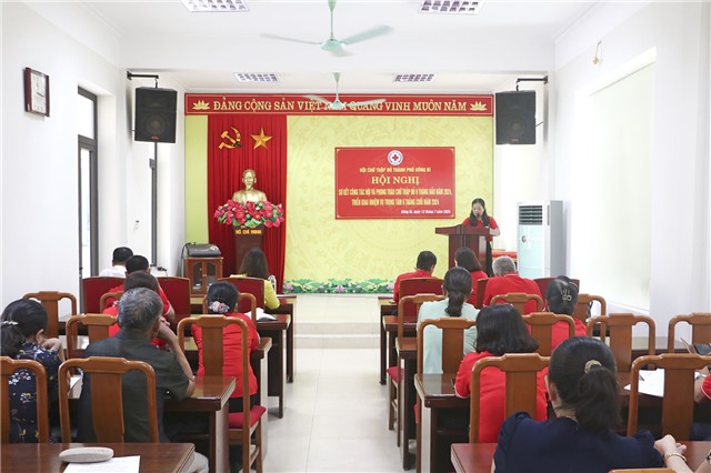 Hội Chữ thập đỏ thành phố sơ kết công tác 6 tháng đầu năm