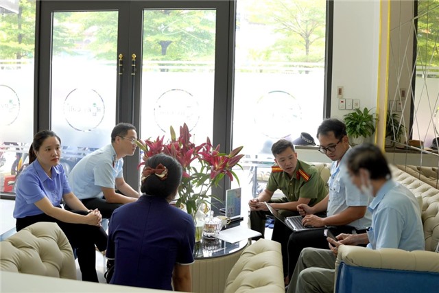 Kiểm tra, xử lý một số cơ sở làm đẹp hoạt động trái phép
