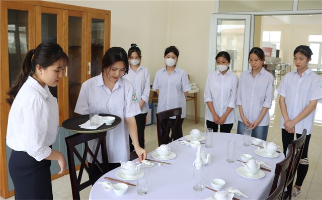Nâng mức hỗ trợ, khuyến khích học nghề