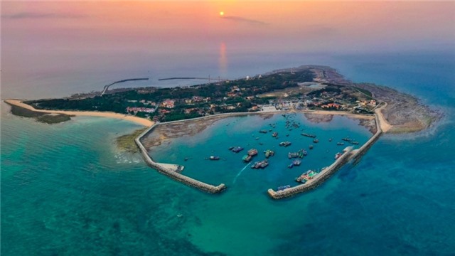 Các vùng biển và những quyền liên quan của một quốc gia ven biển