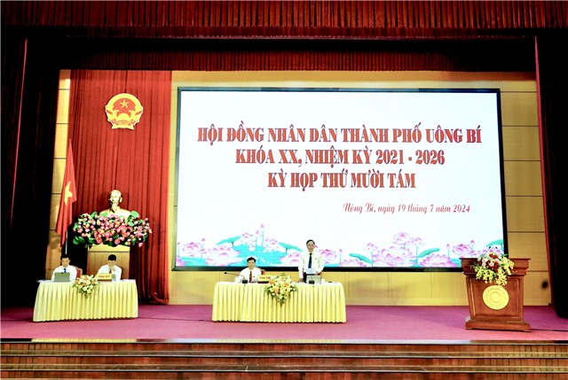 Kỳ họp thứ 18, HĐND thành phố Uông Bí khóa XX, nhiệm kỳ 2021 - 2026 hoàn thành các nội dung chương trình 