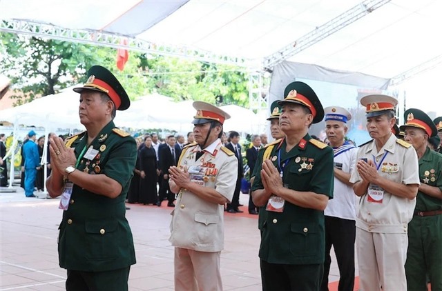 Hơn 36 nghìn người viếng Tổng Bí thư Nguyễn Phú Trọng tại quê nhà