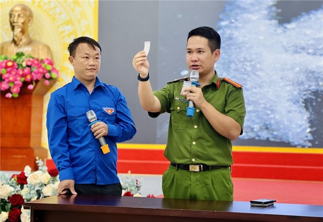 Đẩy mạnh công tác tuyên truyền, phòng chống tệ nạn ma tuý