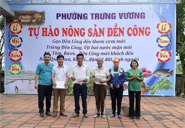 Lễ hội xuống đồng phường Trưng Vương năm 2024