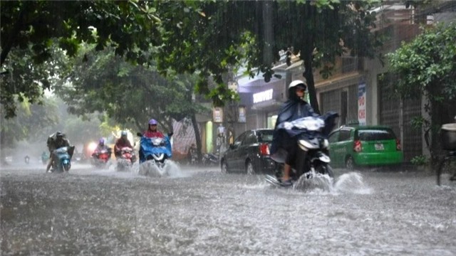 Ngày 14/8, Bắc Bộ tiếp tục mưa dông, cục bộ có nơi mưa to