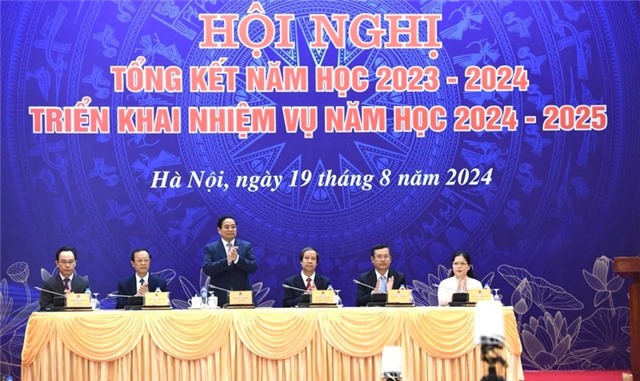 Thủ tướng Phạm Minh Chính dự Hội nghị Tổng kết năm học 2023-2024, triển khai nhiệm vụ năm học 2024-2025