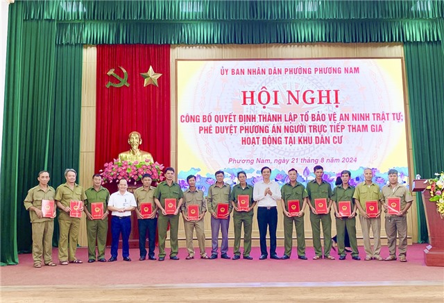 Phường Phương Nam công bố Quyết định thành lập Tổ bảo vệ ANTT ở khu dân cư