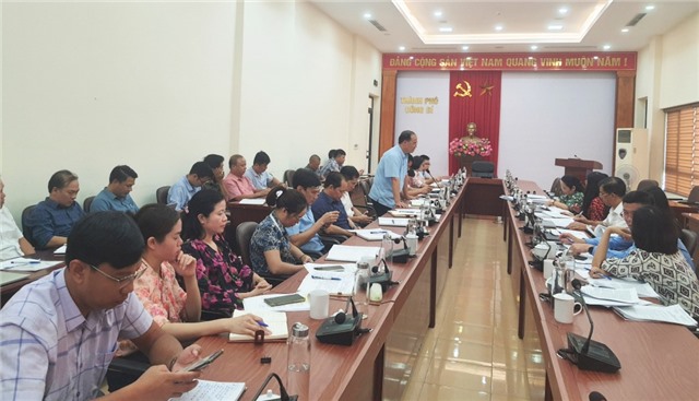 Ban Pháp chế HĐND tỉnh giám sát tại TX Quảng Yên và TP Uông Bí