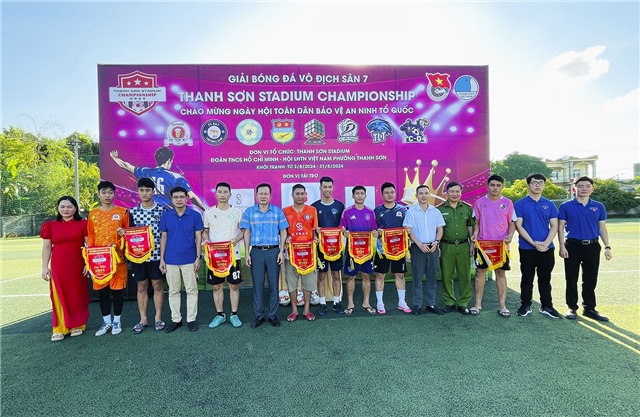 Khai mạc giải bóng đá vô địch Sân 7 Thanh Sơn Stadium champion