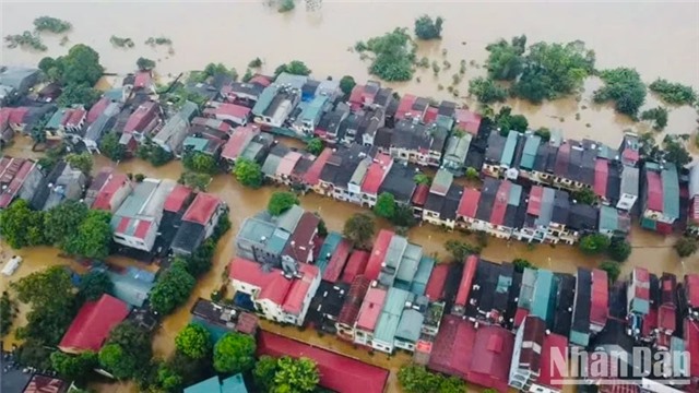 Thủ tướng chỉ đạo ứng phó lũ lớn, bảo đảm an toàn đê điều trên các sông ở Bắc Bộ