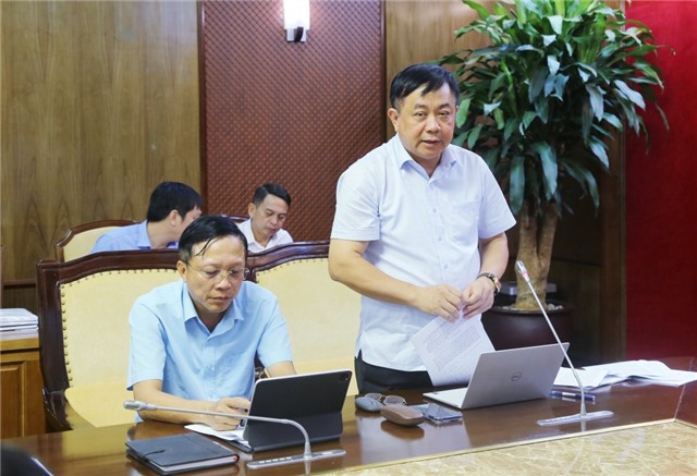 Tỉnh ủy giám sát việc triển khai thực hiện Nghị quyết số 10-NQ/TU đối với Thành ủy Cẩm Phả và Uông Bí