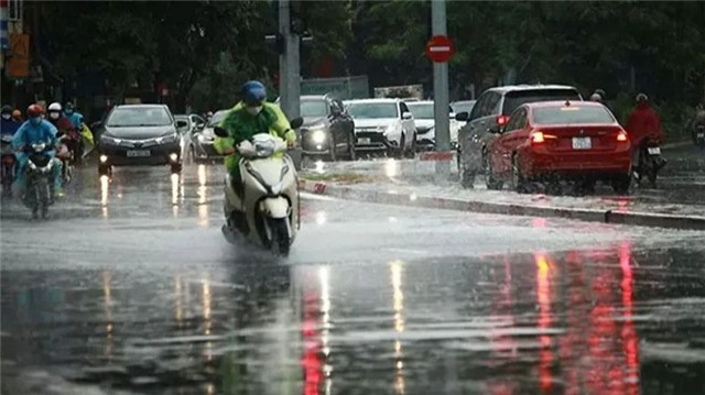 Chiều tối và đêm nay, Bắc Bộ đề phòng mưa to kèm lốc sét