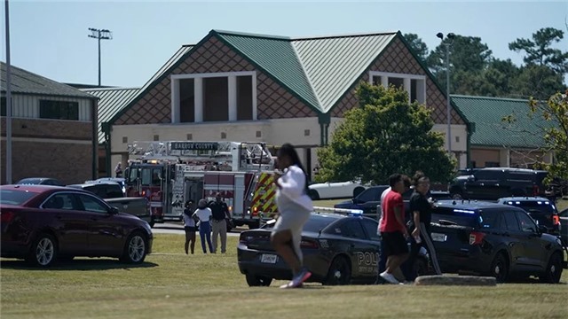 Xả súng tại trường học ở Mỹ, 4 người thiệt mạng