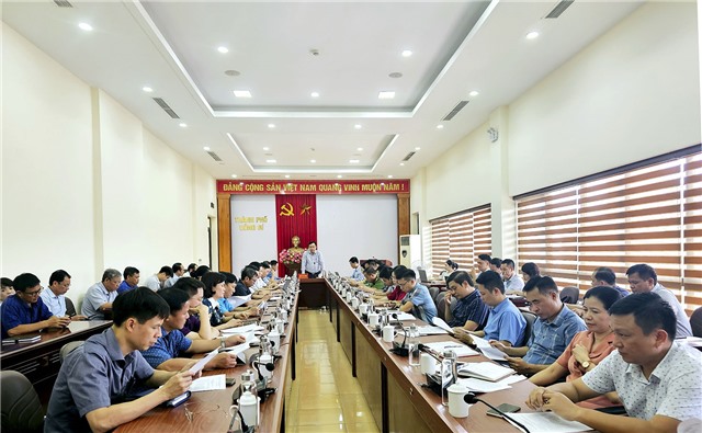 Ban Thường vụ Thành ủy họp, nghe tình hình thực hiện công tác phòng chống bão số 3 