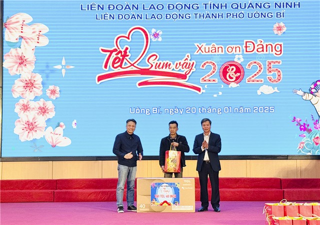 Chương trình Tết sum vầy - Xuân ơn Đảng năm 2025