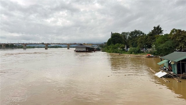 Cảnh báo lũ khẩn cấp trên sông Thao, sông Lô, hệ thống sông Thái Bình, sông Mã, sông Cả và sông Đồng Nai