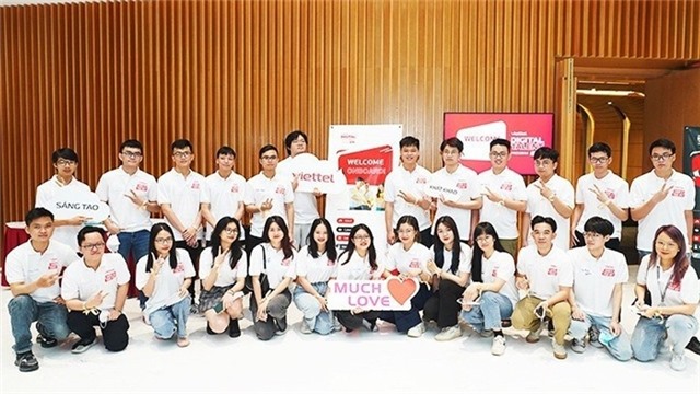 Kỹ sư trí tuệ nhân tạo trẻ thử sức giải các bài toán AI đặc thù