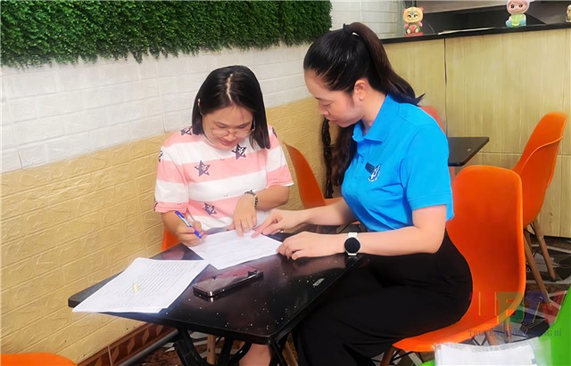 BHXH Uông Bí triển khai điều tra khảo sát mức độ hài lòng theo hướng tiếp cận trực tiếp