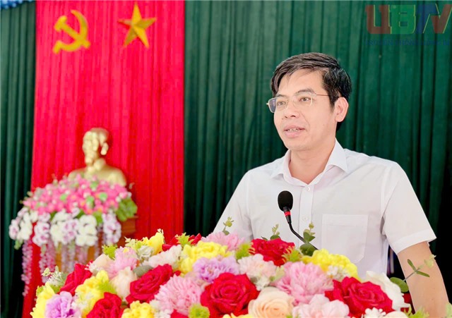 Phó Bí thư Đảng uỷ, Chủ tịch UBND phường Uông Bí Nguyễn Đức Hoà dự sinh hoạt chi bộ khu Phú Thanh Đông