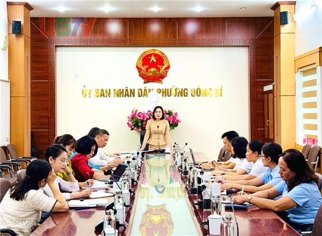 Lãnh đạo UBND phường làm việc với các nhà trường