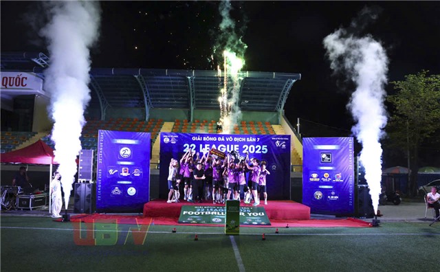 FC YOUNG STAR xuất sắc giành chức vô địch 22 League 2025