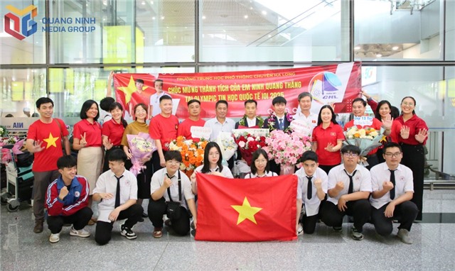 Quan tâm chăm lo, coi giáo dục là quốc sách hàng đầu