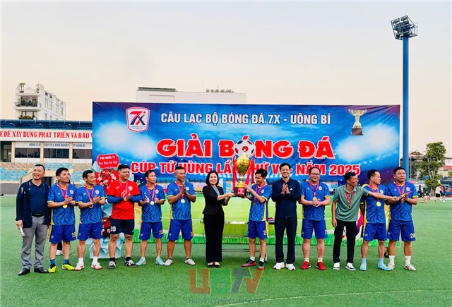 CLB 7X Uông Bí bế mạc Giải bóng đá Cúp Tứ Hùng lần thứ 6