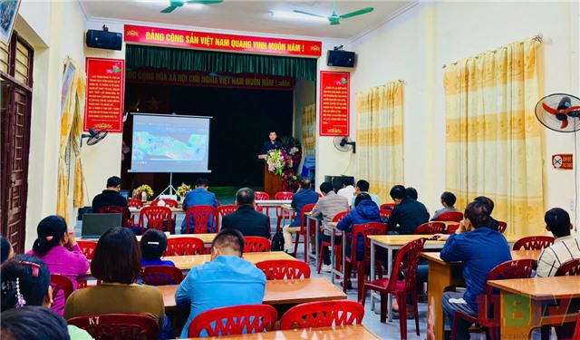 UBND phường Uông Bí lấy ý kiến nhân dân về dự án nâng cấp, mở rộng tuyến đường khu Thanh Sơn 7