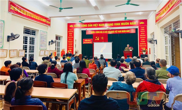 Phường Uông Bí: Lấy ý kiến nhân dân về dự án nâng cấp tuyến mương khu Thanh Sơn 4–5