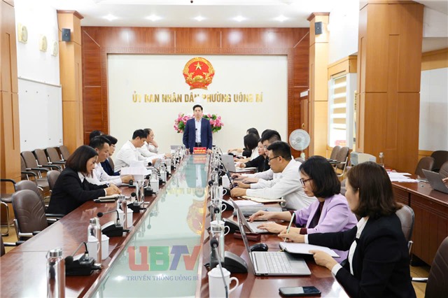 UBND phường Uông Bí giao ban thường kỳ
