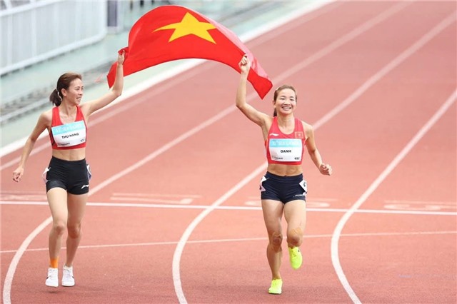 Đoàn Thu Hằng: Từ "Đôi chân trần" Điền Công đến tấm Huy chương Bạc SEA Games rạng danh Tổ quốc