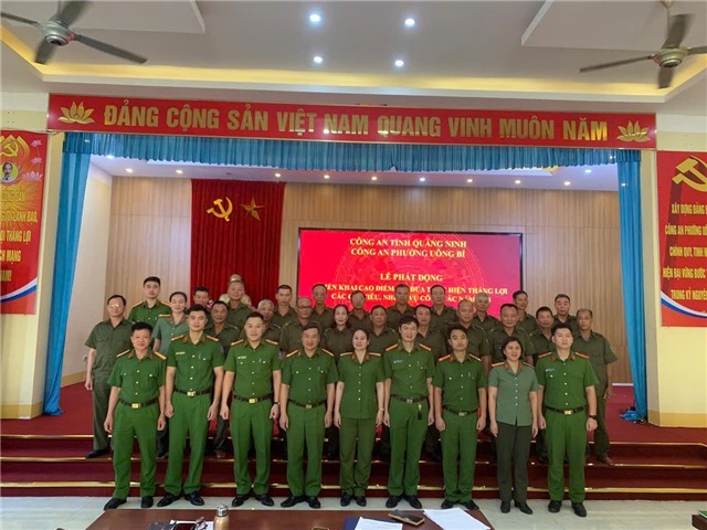 Công an phường Uông Bí tăng cường bảo đảm an ninh, trật tự dịp cuối năm 2025