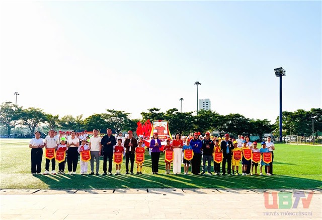 Khai mạc Hội khỏe Phù Đổng Trường Tiểu học Quang Trung 