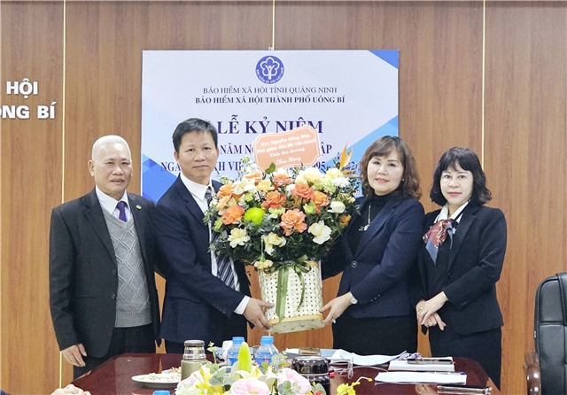 Bảo hiểm xã hội thành phố kỷ niệm 30 năm Ngày thành lập Bảo hiểm xã hội Việt Nam