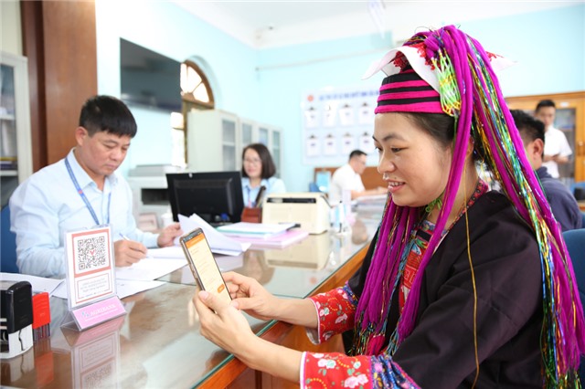 Chuyển biến tích cực trong thanh toán không dùng tiền mặt