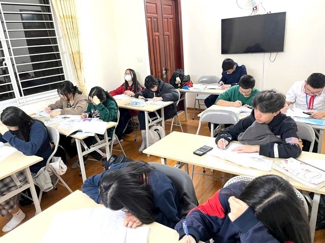 Luật sư hướng dẫn giáo viên cách đăng ký kinh doanh khi dạy thêm