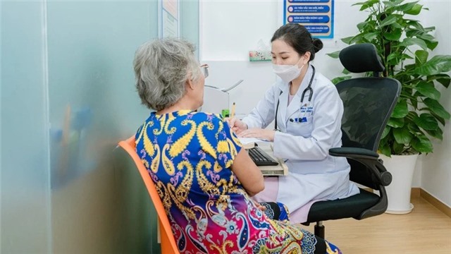 Phòng ngừa các biến chứng của cúm bằng tiêm vaccine