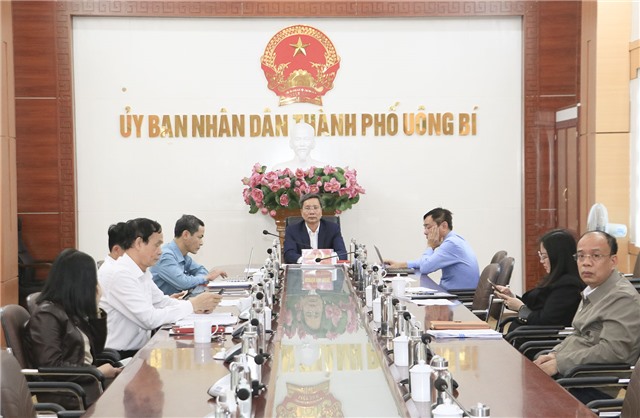 Thành phố Uông Bí dự hội nghị trực tuyến toàn quốc về việc triển khai xoá nhà tạm, nhà dột nát