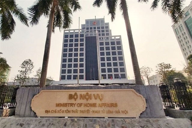 Phải giảm ít nhất 10% biên chế viên chức