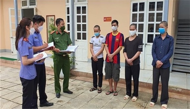 Thẩm quyền của công an tỉnh khi bỏ công an huyện