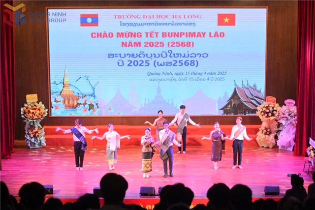 Đại học Hạ Long tổ chức Tết cổ truyền Bunpimay năm 2025 cho lưu học sinh Lào