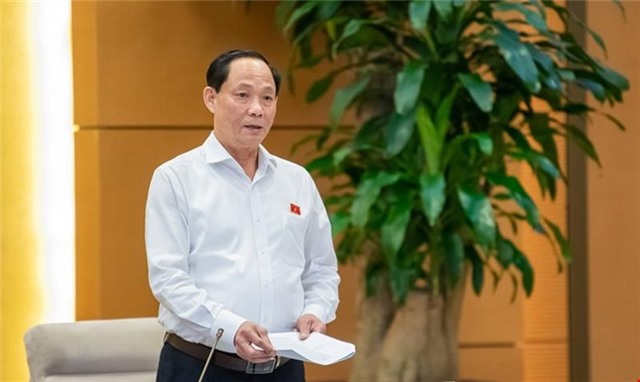 Thống nhất trình Quốc hội xem xét miễn, hỗ trợ học phí cho trẻ em mầm non, học sinh phổ thông