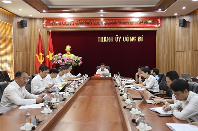 Họp Ban Thường vụ Thành uỷ